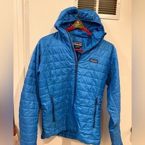 Patagonia Nano puff hoody like new men’s small